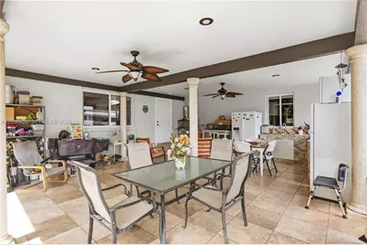 326 E 44th St, Hialeah, FL 33013 - Photo 34