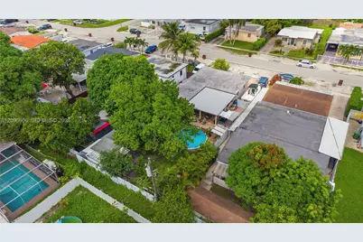326 E 44th St, Hialeah, FL 33013 - Photo 42