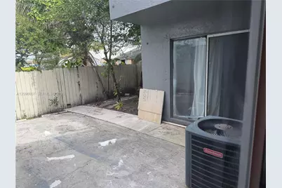 4634 NW 185th St #4634, Miami Gardens, FL 33055 - Photo 24