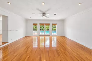 2301 N Greenway Dr, Coral Gables, FL 33134 - Photo 8