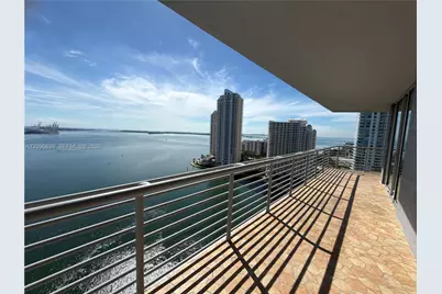 335 S Biscayne Blvd #2509, Miami, FL 33131 - Photo 2