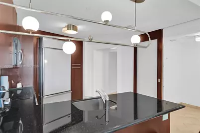 4391 Collins Ave #913/914, Miami Beach, FL 33140 - Photo 20