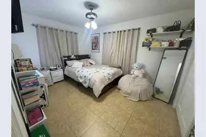 3591 NW 37th St, Lauderdale Lakes, FL 33309 - Photo 8