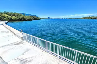 300 Bayview Dr, Sunny Isles Beach, FL 33160 - Photo 28