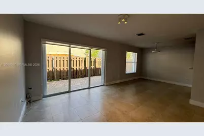 17071 NW 22nd St, Pembroke Pines, FL 33028 - Photo 42