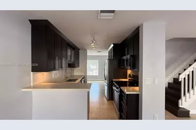 17071 NW 22nd St, Pembroke Pines, FL 33028 - Photo 30