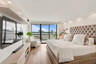 1000 E Island Blvd #1402, Aventura, FL 33160 - Photo 16