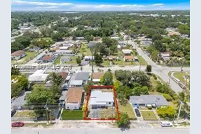 2121 NW 86th Ter, Miami, FL 33147 - Photo 26