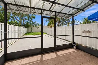 9074 NW 35th Pl, Sunrise, FL 33351 - Photo 30