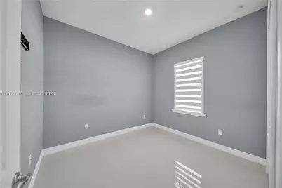 105 E 15th St, Lehigh Acres, FL 33972 - Photo 20