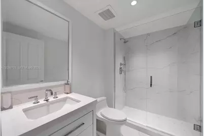17875 Collins Ave #2301, Sunny Isles Beach, FL 33160 - Photo 32