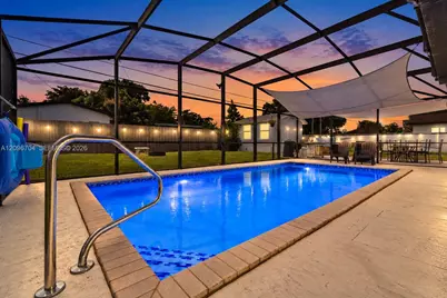 8730 SW 190th St, Cutler Bay, FL 33157 - Photo 24