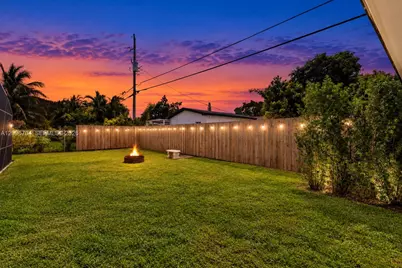 8730 SW 190th St, Cutler Bay, FL 33157 - Photo 20