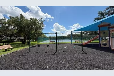 16190 NW 14th St, Pembroke Pines, FL 33028 - Photo 46