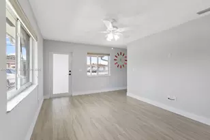 3311 SW 90th Ave, Miami, FL 33165 - Photo 4