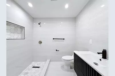 1770 SW 17th Ave, Miami, FL 33145 - Photo 24
