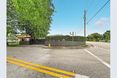 1770 SW 17th Ave, Miami, FL 33145 - Photo 4