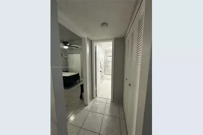 10000 NW 80th Ct #2424, Hialeah Gardens, FL 33016 - Photo 18