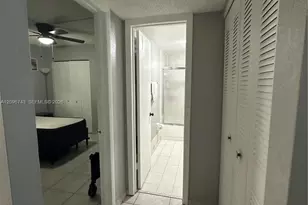10000 NW 80th Ct, Hialeah Gardens, FL 33016 - Photo 18