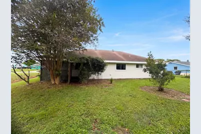 1832 SE Wexford Ct, Port Saint Lucie, FL 34952 - Photo 20
