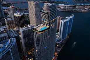 300 S Biscayne Blvd Way, Miami, FL 33131 - Photo 16