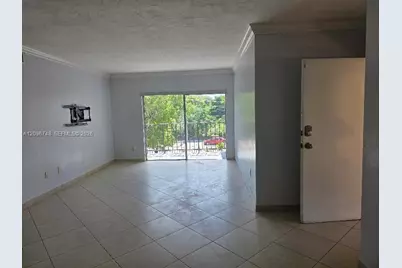 5505 NW 7th St #W315, Miami, FL 33126 - Photo 4