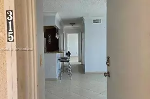 5505 NW 7th St, Miami, FL 33126 - Photo 1