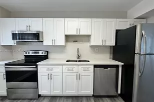 1041 SW 15th Ave, Fort Lauderdale, FL 33312 - Photo 2