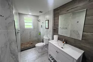 550 NW 30th St, Miami, FL 33127 - Photo 10