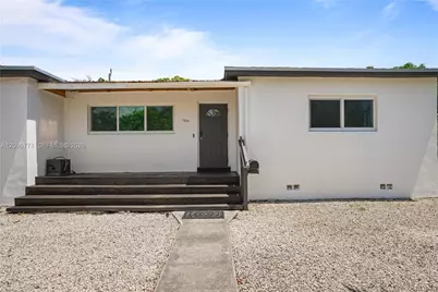 1081 NE 166th St, North Miami Beach, FL 33162 - Photo 38
