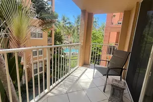 19801 E Country Club Dr, Aventura, FL 33180 - Photo 2