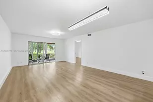 300 SW 130th Terrace, Pembroke Pines, FL 33027 - Photo 4