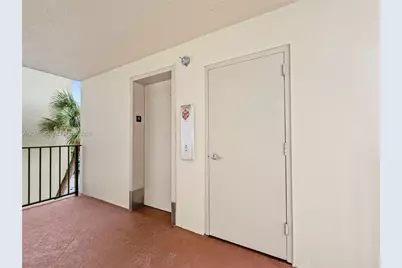 3661 Via Poinciana #401, Lake Worth, FL 33467 - Photo 40