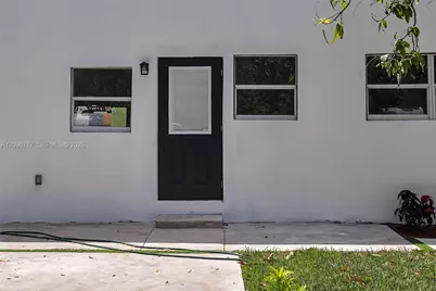 1046 Jann Ave, Opa-Locka, FL 33054 - Photo 4