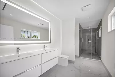 1250 NE 82nd St, Miami, FL 33138 - Photo 40