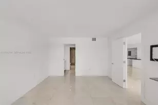 2333 Brickell Ave, Miami, FL 33129 - Photo 10