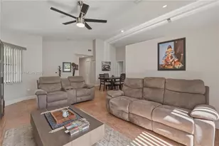 728 Holly St, North Lauderdale, FL 33068 - Photo 12