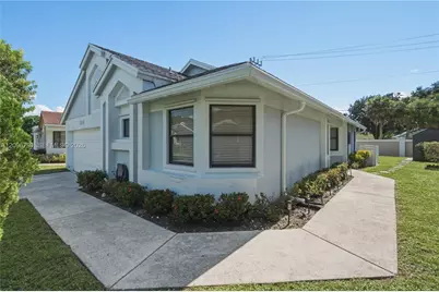 728 Holly St #0, North Lauderdale, FL 33068 - Photo 4