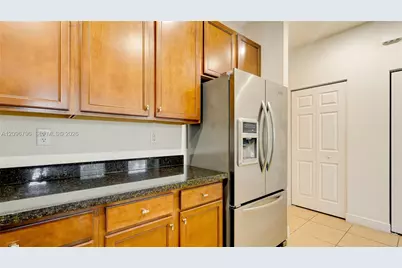 954 SW 147th Ave #2610, Pembroke Pines, FL 33027 - Photo 4
