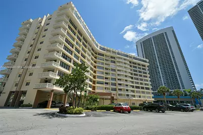1825 S Ocean Dr #1004, Hallandale Beach, FL 33009 - Photo 10