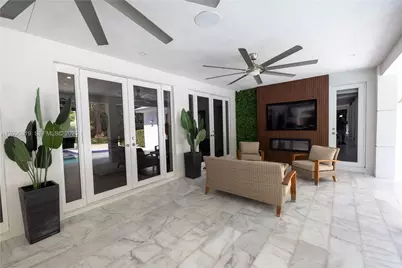7985 SW 99th St, Miami, FL 33156 - Photo 10