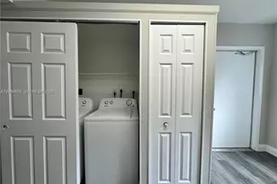 1041 SW 15th Ave, Fort Lauderdale, FL 33312 - Photo 6