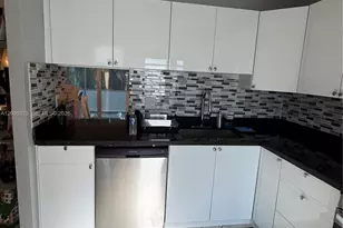 1000 NE 14th Ave, Hallandale Beach, FL 33009 - Photo 8
