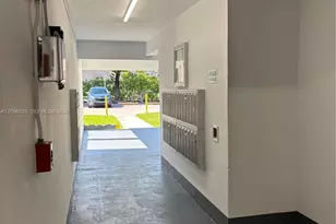 15900 SW 95th Ave, Miami, FL 33157 - Photo 6