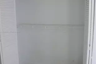 926 SW 10th Ave, Miami, FL 33130 - Photo 8