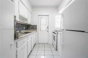 330 84th St, Miami Beach, FL 33141 - Photo 8