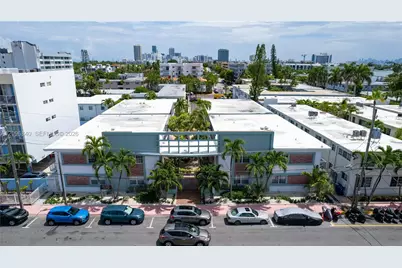 330 84th St #11, Miami Beach, FL 33141 - Photo 12