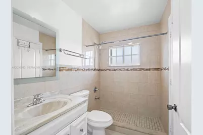 [Address not provided], Hialeah, FL 33016 - Photo 12