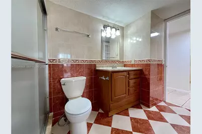 9310 Fontainebleau Blvd #207, Miami, FL 33172 - Photo 6