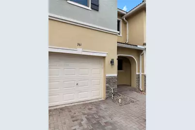 361 NE 194th Ter, Miami, FL 33179 - Photo 14